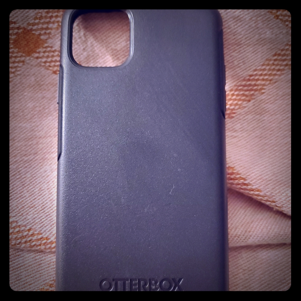 Otterbox symmetry iphone 11 pro max